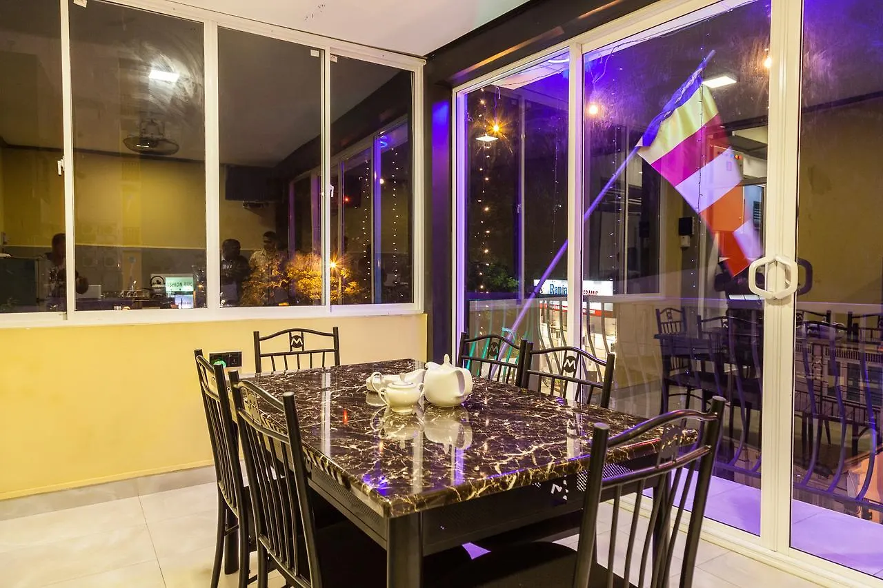 281 Kandy City Hostel & Rooms Deiyannewela 2*,