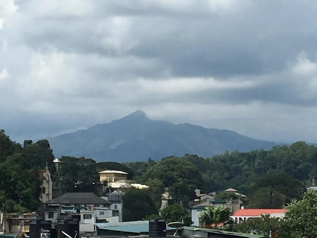 281 Kandy City Hostel & Rooms Deiyannewela 게스트하우스