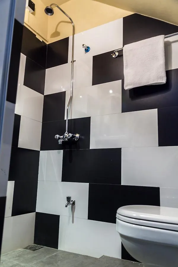 281 Kandy City Hostel & Rooms Deiyannewela 스리랑카