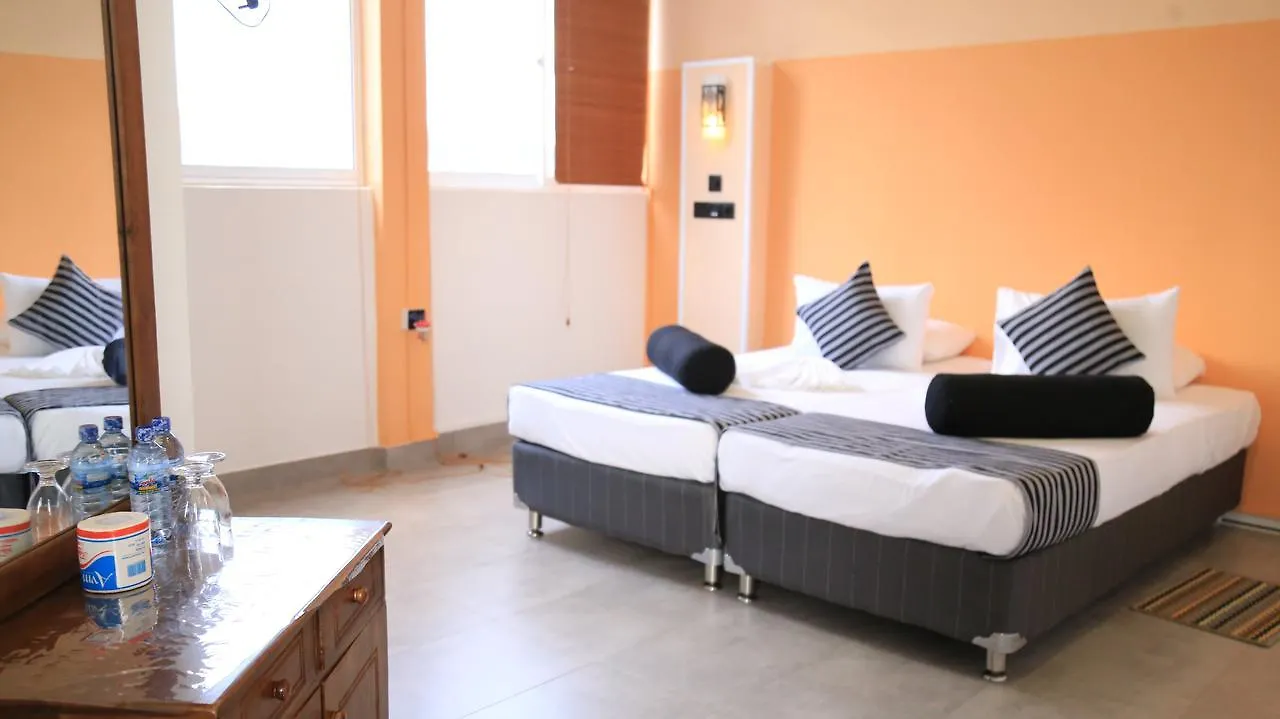 281 Kandy City Hostel & Rooms Deiyannewela 스리랑카